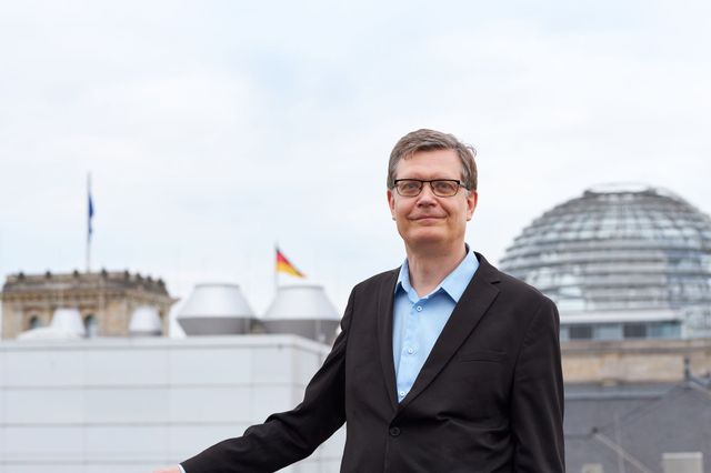 Geplante Änderung der Entfernungspauschale: Milliardenschwere Steuerprivilegien insbesondere für Besserverdienende und Gefährdung der Klimaziele