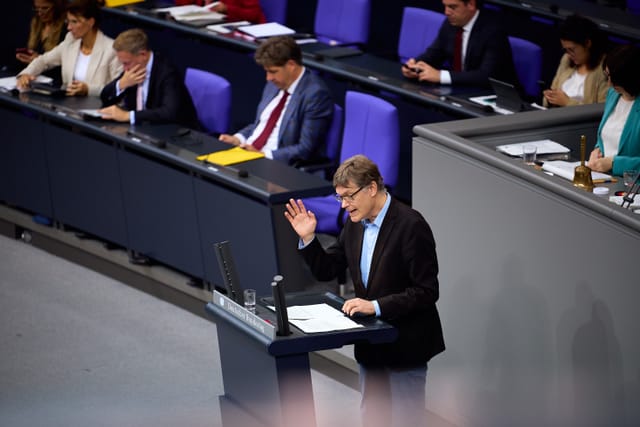 AfD will erneut die obersten 10 Prozent entlasten